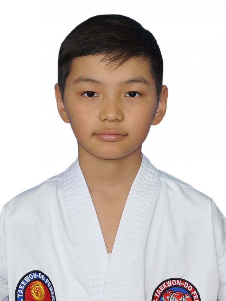 Улукбек Эсенбеков