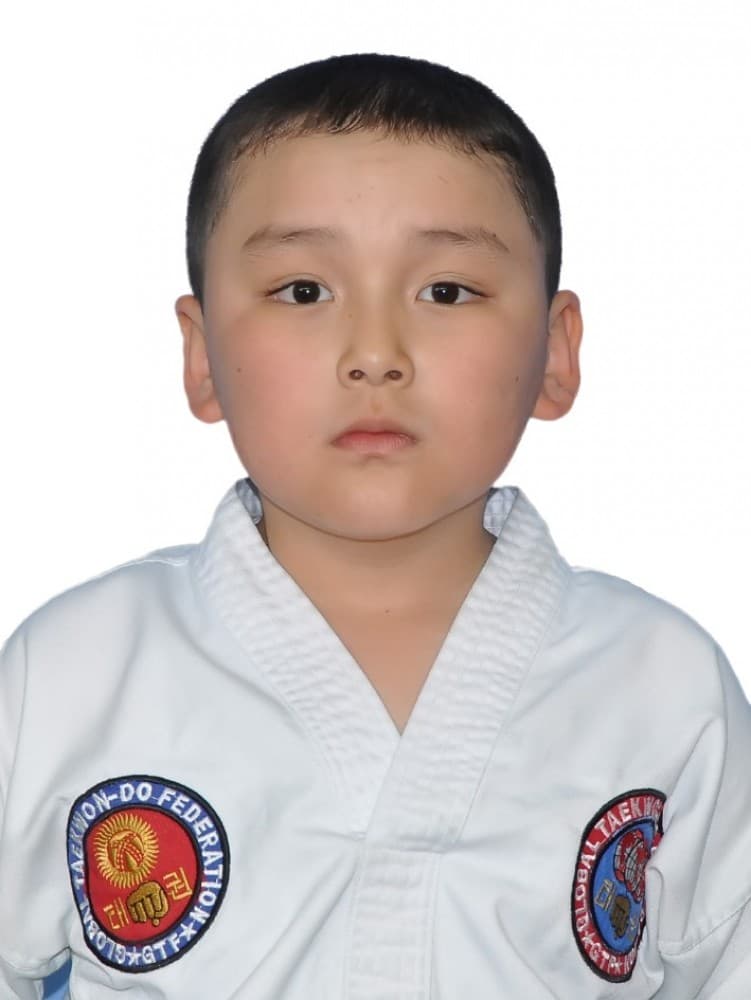 Амир Турсуналиев