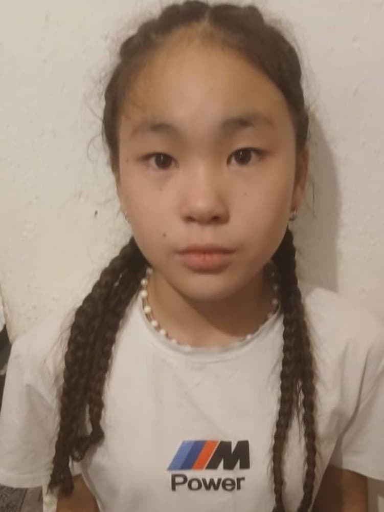 Akshoola Zhyldyzbekova