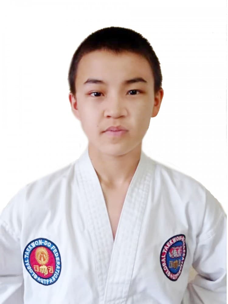 Эмирхан Алишев