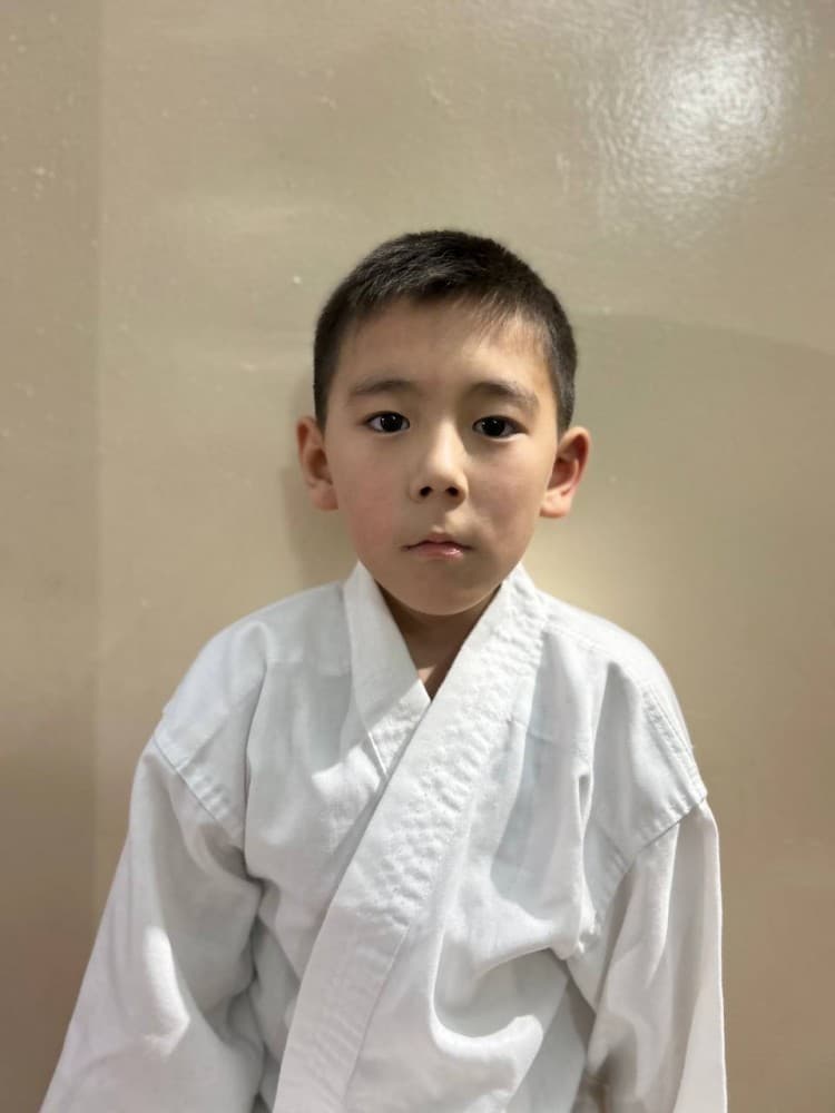 Адильхан И.