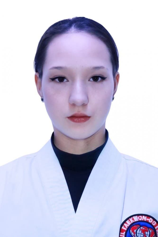 Алина Бегалиева