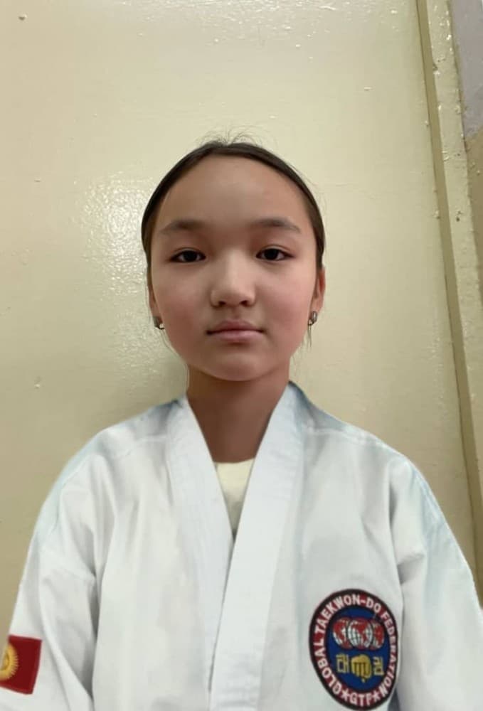 Эльонора Р.